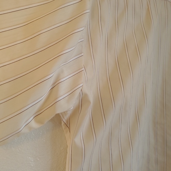Van Heusen Lustrous Life Short Sleeve Button up Shirt w/ Vertical Stripes Vintag - Picture 5 of 10